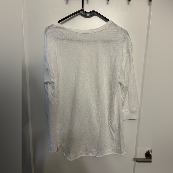 Wilt 3/4 Sleeve V-Shirt Tail Tee - Picture 8 of 8